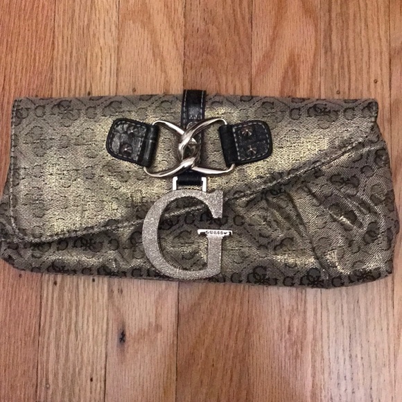 Guess Handbags - COPY - Guess Clutch
